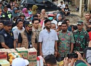 Bupati Al-Farlaky Bawa Relawan Medis , Pantau Kesehatan Warga Cek Mbon