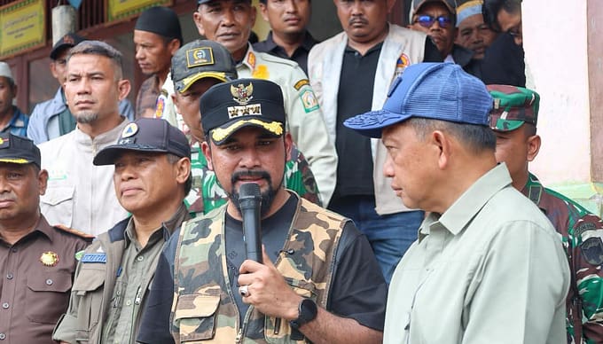 Bupati Al-Farlaky Sambut Mendagri di Lokop, Paparkan Kondisi Pascabanjir