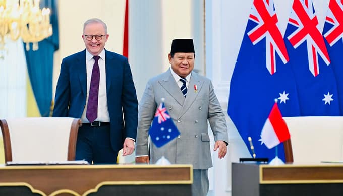 Presiden Prabowo Subianto Menyambut Perdana Menteri Australia Anthony Albanese Dalam Kunjungan Kerja di Istana Merdeka 